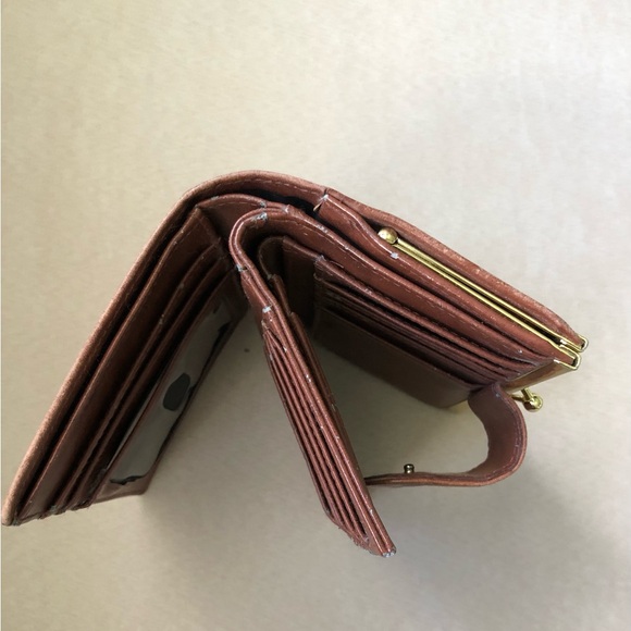 Brown Leather Wallet - Picture 4 of 5